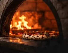 Pizza a cozer no forno